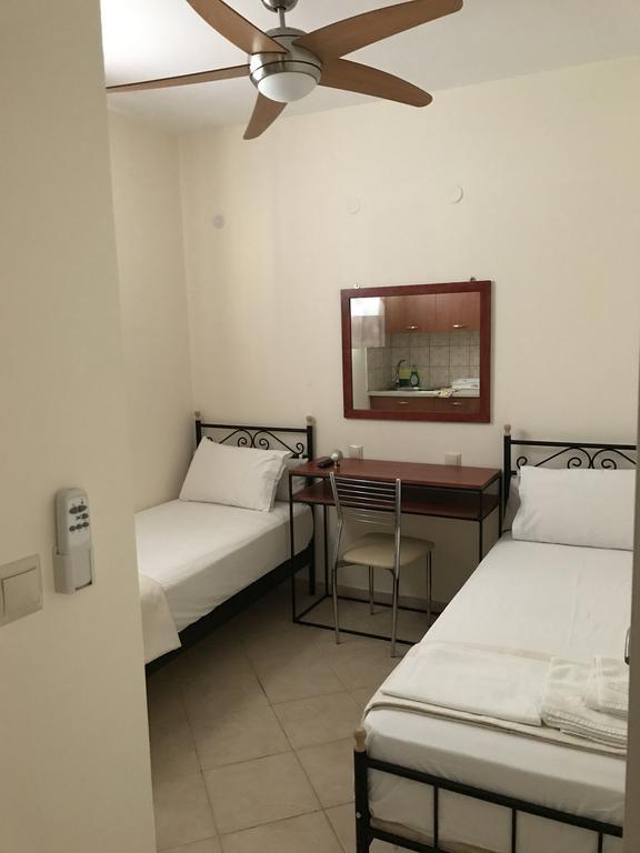 Villa Agni Yénion 外观 照片